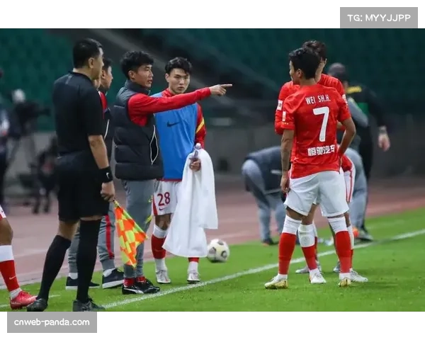 中超官方数据显示定位球破门占比增至28%，各队强化战术演练